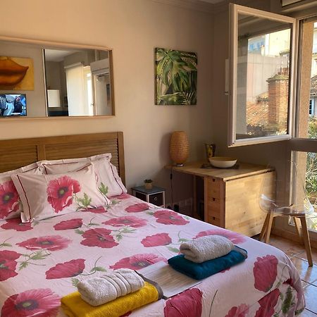 Meuble Tourisme Carmes 2 Etoiles, Entree Autonome,Wifi, Climatise, Petit Parking Prive Lägenhet Toulouse Exteriör bild