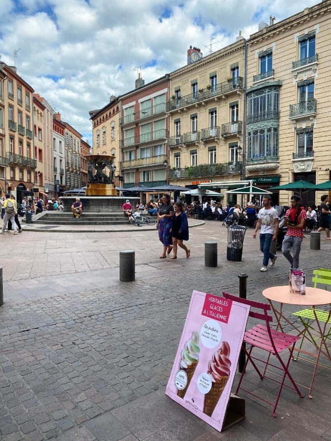 Meuble Tourisme Carmes 2 Etoiles, Entree Autonome,Wifi, Climatise, Petit Parking Prive Lägenhet Toulouse Exteriör bild
