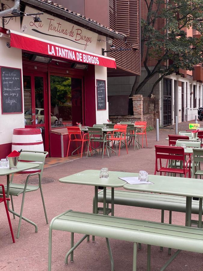 Meuble Tourisme Carmes 2 Etoiles, Entree Autonome,Wifi, Climatise, Petit Parking Prive Lägenhet Toulouse Exteriör bild